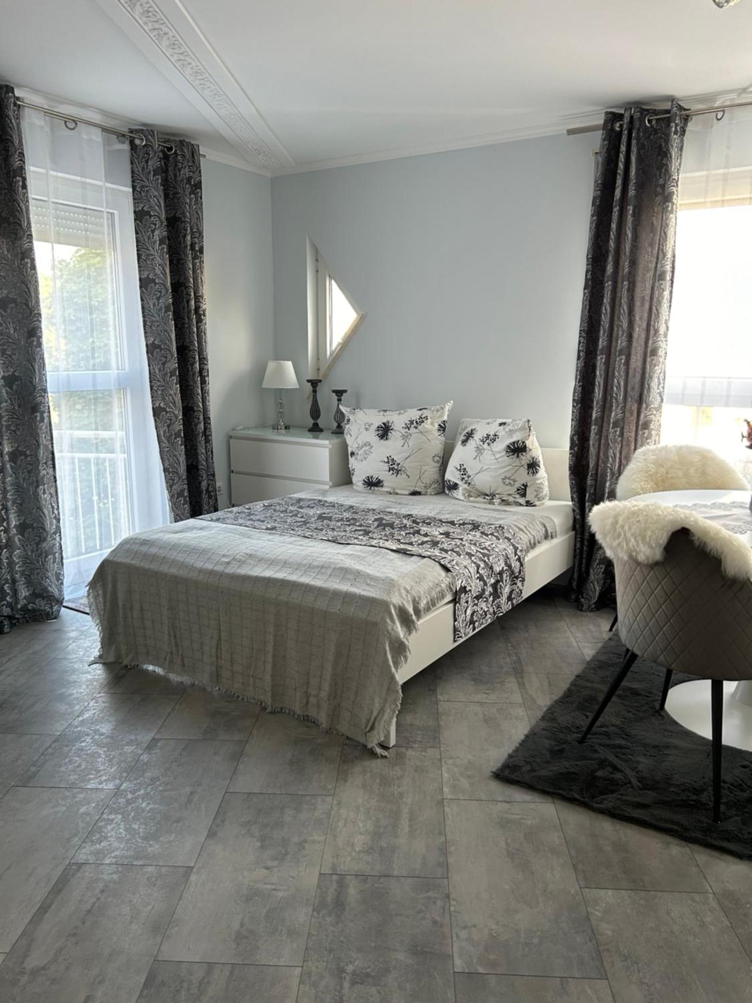 Ferienwohnung Als Wohlfuehlort In 锡格马林根 外观 照片